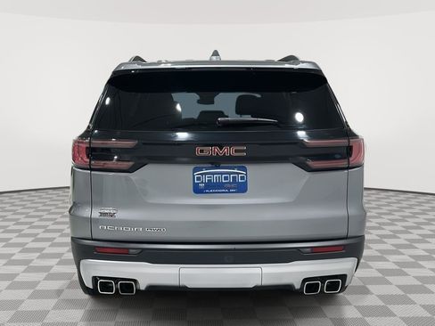 Used 2025 GMC Acadia Elevation image 4