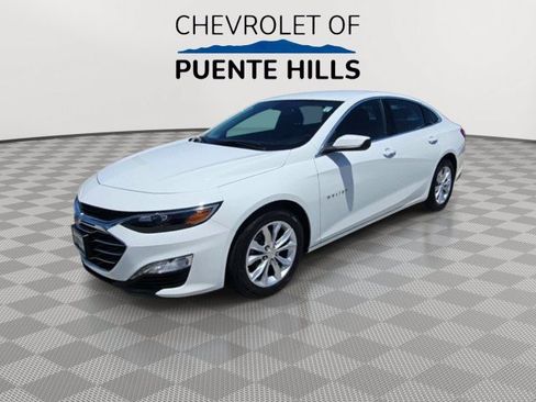 Used 2021 Chevrolet Malibu LT FWD image 4