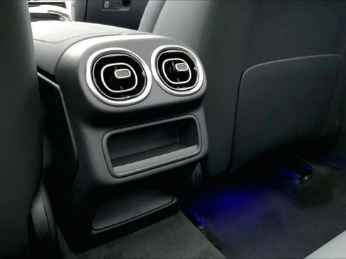 New 2026 Mercedes-Benz GLC 300 4MATIC image 22