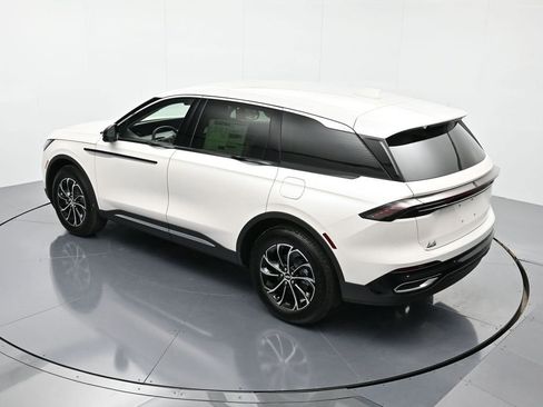 New 2026 Lincoln Nautilus Premier AWD/4WD image 46