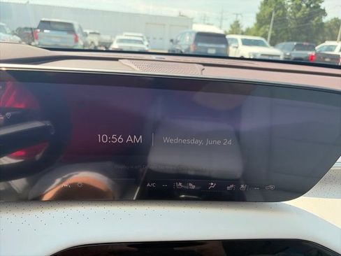 New 2026 Buick Enclave Avenir w/ Super Cruise Package FWD image 22