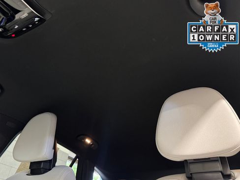 Used 2023 Mercedes-Benz GLC 300 image 31