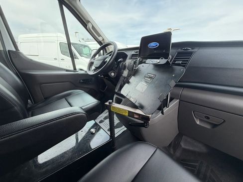 Used 2020 Ford Transit 250 Medium Roof RWD image 16
