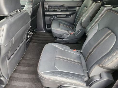 Used 2024 Ford Expedition Max Platinum image 29