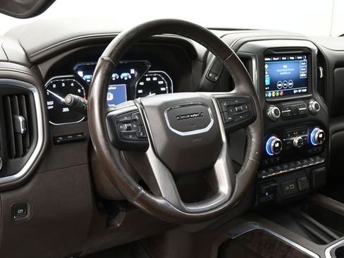 Used 2021 GMC Sierra 1500 Denali w/ Denali Ultimate Package AWD/4WD image 7