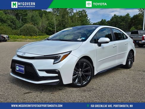 Used 2023 Toyota Corolla XSE w/ Carpet Mat Package (TMS) FWD image 1
