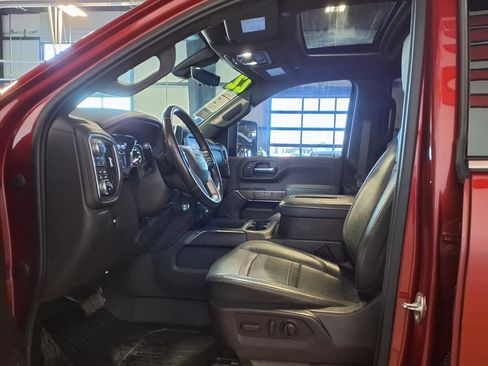 Used 2022 GMC Sierra 2500 Denali w/ Denali Ultimate Package image 17