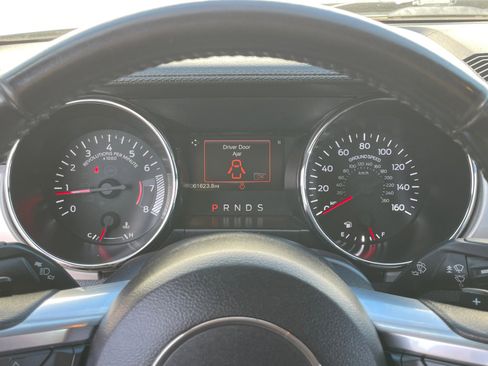 Used 2017 Ford Mustang GT Premium image 10