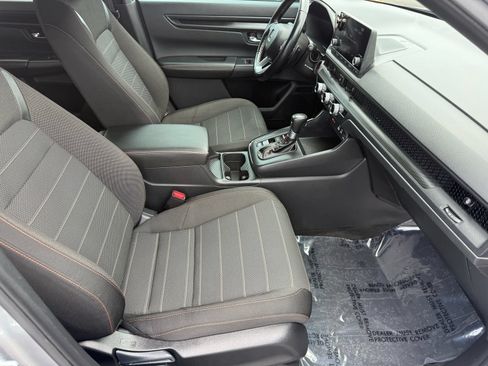 Used 2025 Honda CR-V Sport image 32