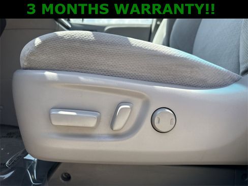 Used 2017 Toyota Sienna LE image 13