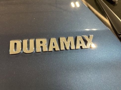 Used 2022 Chevrolet Silverado 1500 LTZ w/ LTZ Premium Package image 6