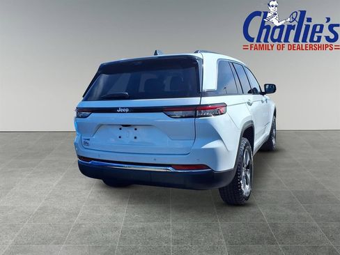 Used 2023 Jeep Grand Cherokee 4WD 4xe w/ Luxury Tech Group II image 4