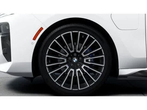 New 2026 BMW 750e xDrive w/ Executive Package AWD/4WD image 7