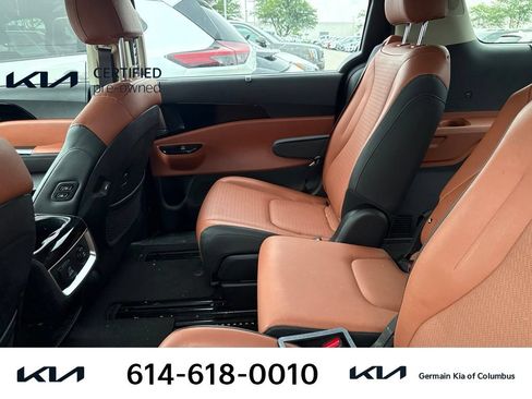 Certified 2023 Kia Carnival SX Prestige FWD image 10