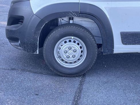 New 2026 RAM ProMaster 2500 w/ Convenience Group image 10