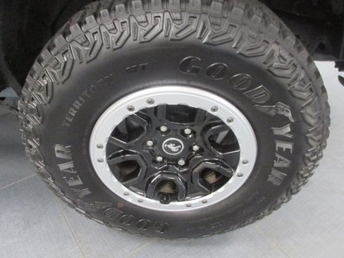 Used 2023 Ford Bronco Badlands w/ Sasquatch Package image 13