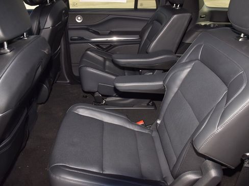 New 2025 Lincoln Navigator L Reserve w/ Jet Appearance Package image 14