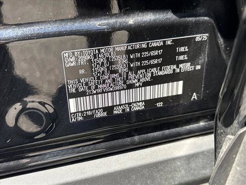 Certified 2025 Toyota RAV4 XLE FWD image 27