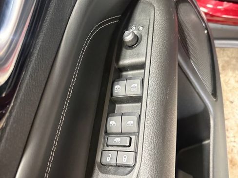 Used 2022 Jeep Compass Latitude AWD/4WD image 23
