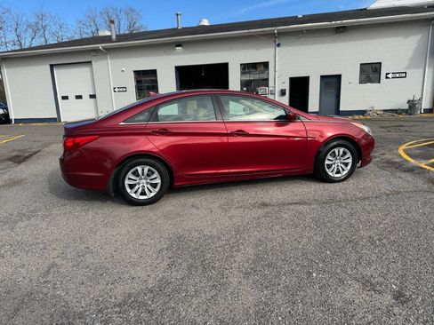 Used 2012 Hyundai Sonata GLS FWD image 12