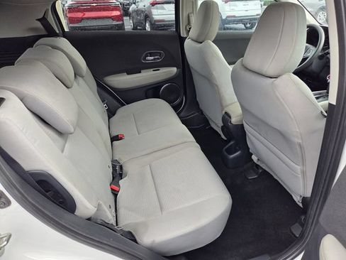 Used 2021 Honda HR-V EX image 15