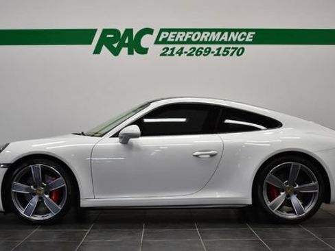 Used 2017 Porsche 911 Carrera 4S AWD/4WD image 2