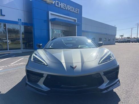 Used 2022 Chevrolet Corvette Stingray Premium Conv w/ Z51 Performance Package RWD image 23