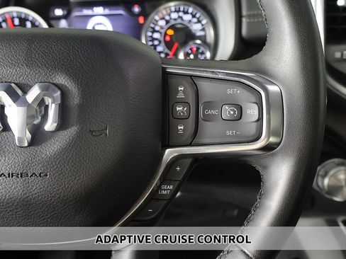 Used 2025 RAM 1500 Laramie w/ Sport Appearance Package AWD/4WD image 4