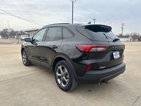 Certified 2025 Ford Escape ST-Line image 3