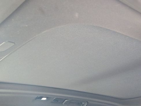 Used 2023 Volvo XC60 B5 Ultimate w/ Climate Package image 36