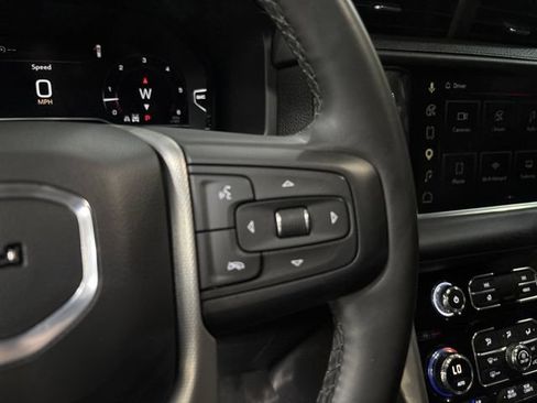 Used 2023 GMC Yukon Denali w/ Max Trailering Package AWD/4WD image 30