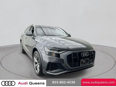 Used 2023 Audi Q8 Premium Plus w/ Premium Plus Package image 3