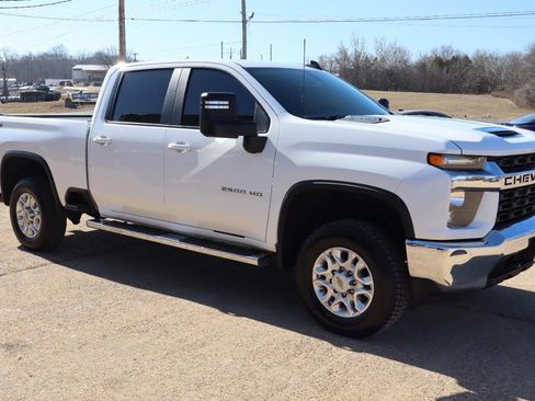 Used 2021 Chevrolet Silverado 2500 LT w/ Fleet Comfort Package AWD/4WD image 7
