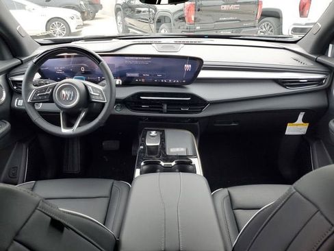 New 2026 Buick Enclave Avenir w/ Super Cruise Package FWD image 12