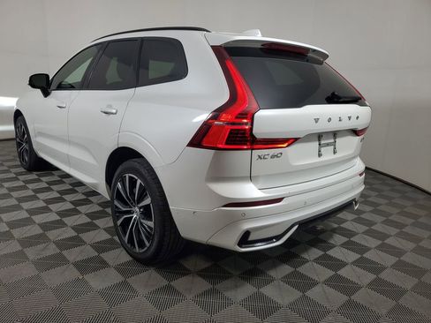 Certified 2023 Volvo XC60 B5 Plus w/ Climate Package image 6