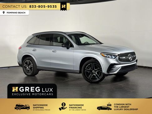 Used 2025 Mercedes-Benz GLC 300 4MATIC w/ AMG Line image 1