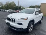 Used 2017 Jeep Cherokee Limited image 3
