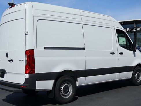 New 2025 Mercedes-Benz Sprinter 2500 image 2