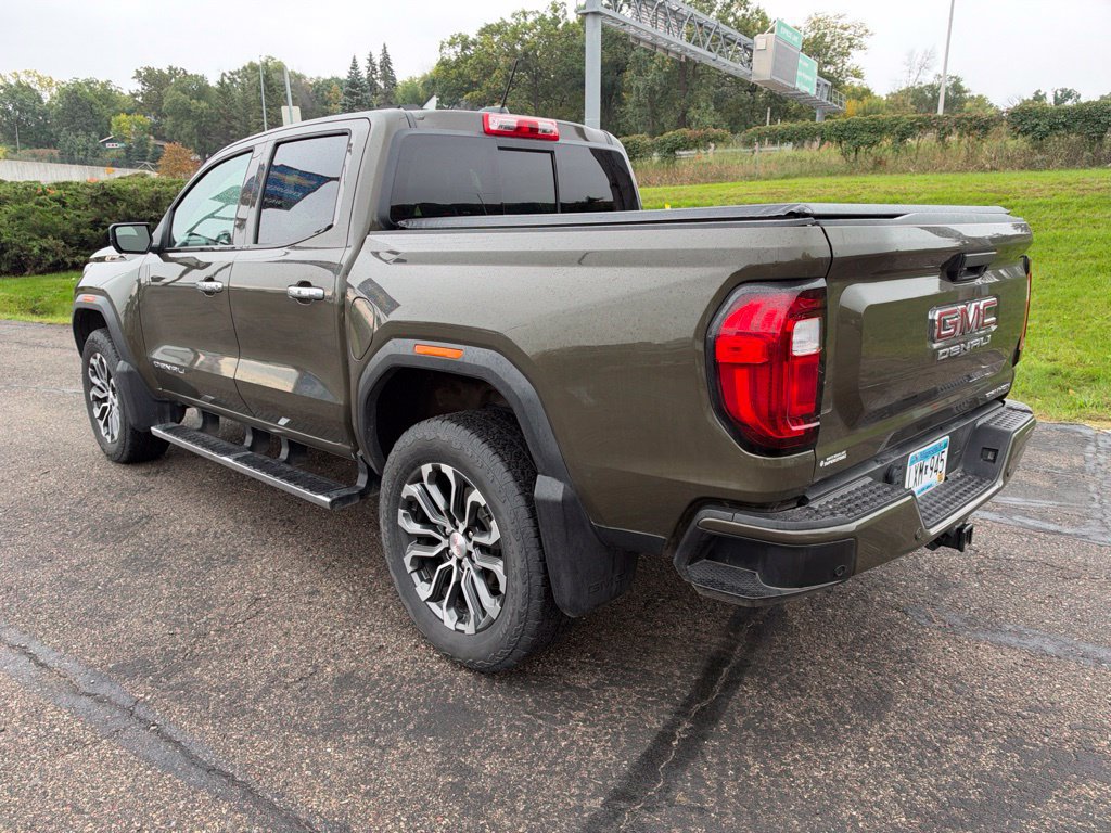 Used 2023 GMC Canyon Denali AWD/4WD image 3