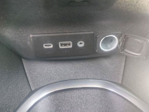 Used 2025 Chevrolet Malibu LT FWD image 20