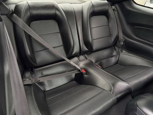 Certified 2022 Ford Mustang GT Premium image 31