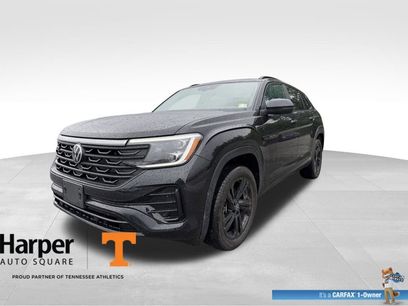 Used 2025 Volkswagen Atlas Cross Sport SEL R-Line