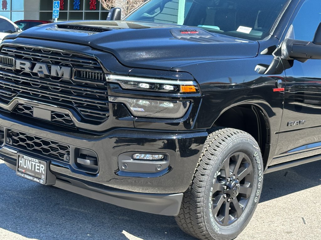 New 2026 RAM 2500 Laramie AWD/4WD image 3
