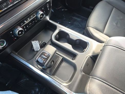 Used 2023 GMC Sierra 1500 SLT w/ SLT Premium Package image 19