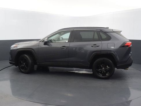 Used 2025 Toyota RAV4 XLE w/ Convenience Package image 5