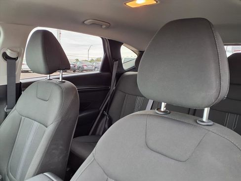 Used 2024 Hyundai Tucson SEL image 16