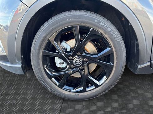 Used 2021 Toyota C-HR Nightshade image 14
