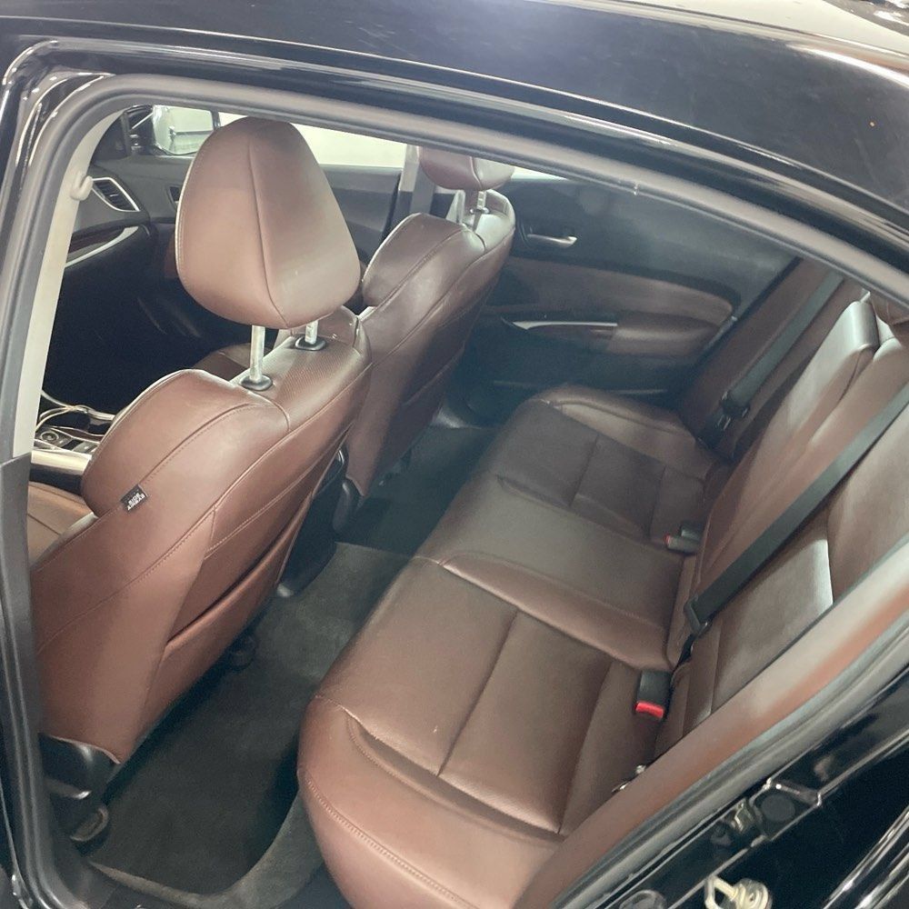 Used 2015 Acura TLX w/ Technology Package FWD image 12