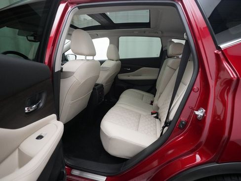 Certified 2024 Nissan Murano Platinum w/ Cargo Package image 16