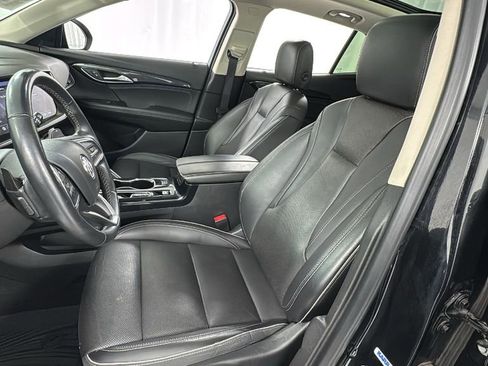 Used 2021 Buick Envision Essence w/ Technology Package I image 10